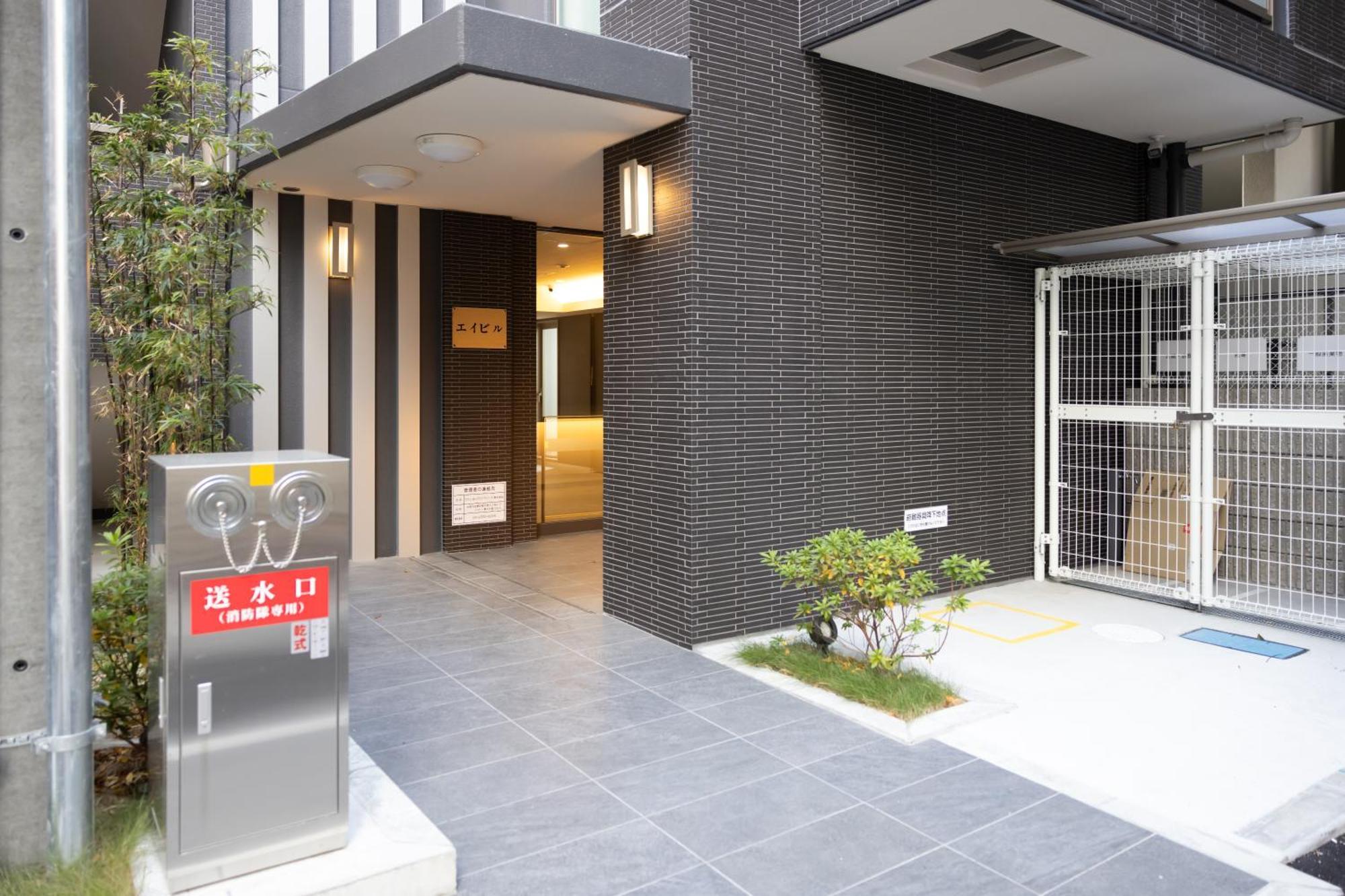 Ferienwohnung エイビル Ei Building Ōsaka Exterior foto